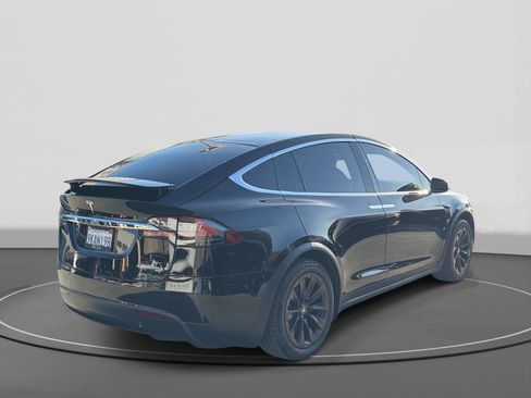 Used 2021 Tesla Model X Long Range AWD/4WD image 4