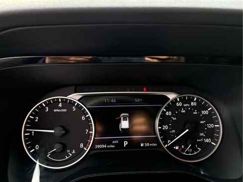 Used 2022 Nissan Pathfinder SL image 14