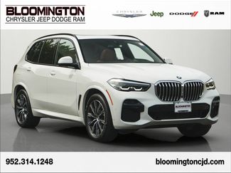 Used 2022 BMW X5 xDrive40i w/ M Sport Package AWD/4WD video 1