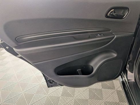 Used 2022 Dodge Durango GT image 28