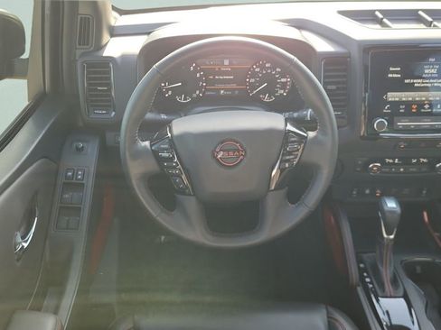 Used 2024 Nissan Frontier Pro-X w/ Pro Premium Package RWD image 18