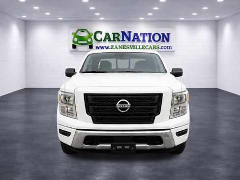 Used 2023 Nissan Titan SV AWD/4WD image 2