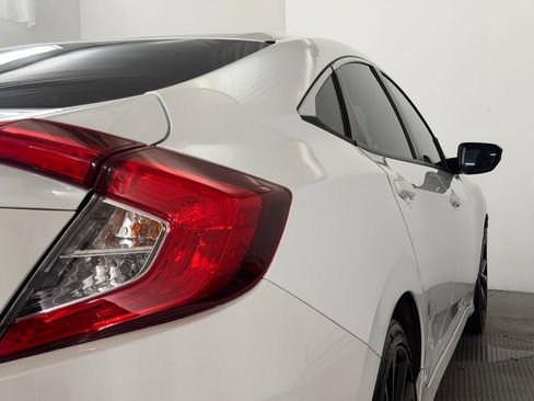 Used 2020 Honda Civic Sport image 54