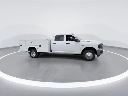 New 2026 RAM 3500 Tradesman w/ Chrome Appearance Group AWD/4WD image 9