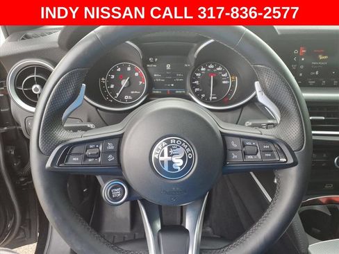 Used 2020 Alfa Romeo Stelvio Ti Sport w/ Quick Order Package 22S Sport AWD/4WD image 19