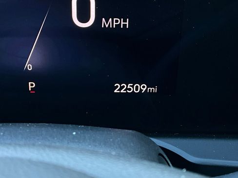 Used 2025 Buick Envista Preferred image 37