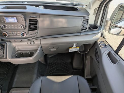 New 2025 Ford Transit 250 Base image 17