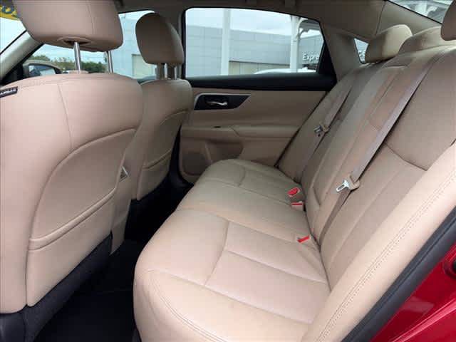 Used 2016 Nissan Altima 2.5 SL w/ 2.5 Technology w/LED Package FWD image 14