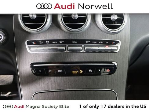 Used 2020 Mercedes-Benz GLC 300 4MATIC image 5