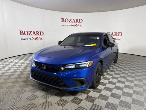 Used 2022 Honda Civic Sport image 4