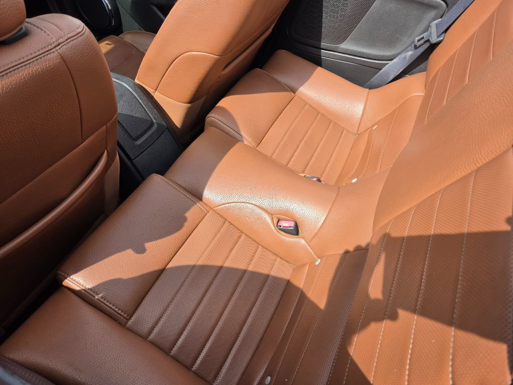 Used 2010 Ford Mustang Convertible RWD image 22