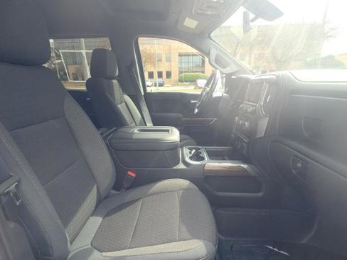 Used 2019 Chevrolet Silverado 1500 RST image 15