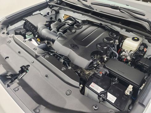 Used 2024 Toyota 4Runner SR5 Premium image 42