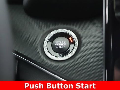 Used 2025 Jeep Grand Cherokee Laredo X image 24