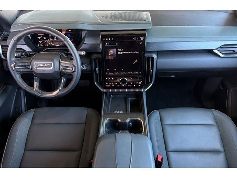 Used 2024 GMC Acadia AT4 w/ Luxury Package AWD/4WD image 15