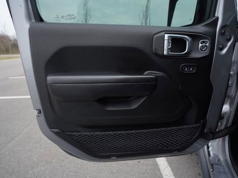 Used 2020 Jeep Wrangler Unlimited Rubicon AWD/4WD image 14