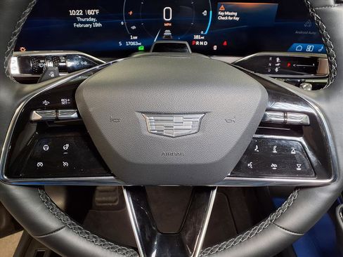 Certified 2023 Cadillac Lyriq 2WD image 7