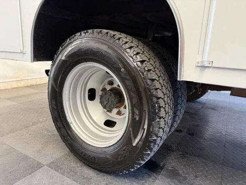 Used 2012 Ford F350 XL w/ PWR Equipment Group image 19