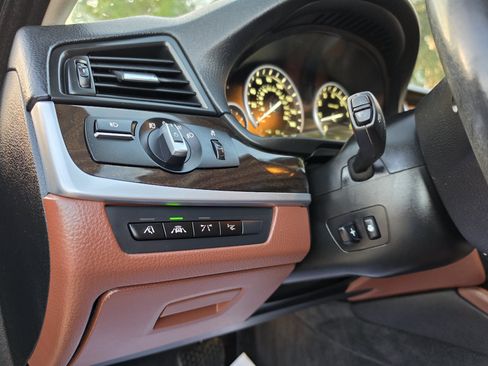 Used 2015 BMW 535i xDrive Sedan AWD/4WD image 40
