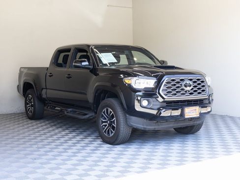 Used 2023 Toyota Tacoma TRD Sport image 6
