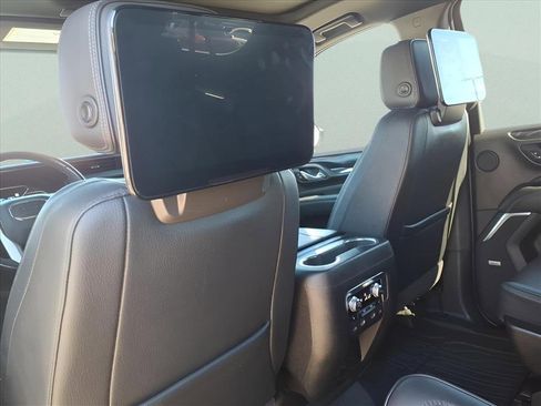 Used 2021 GMC Yukon XL Denali w/ Denali Ultimate Package image 22