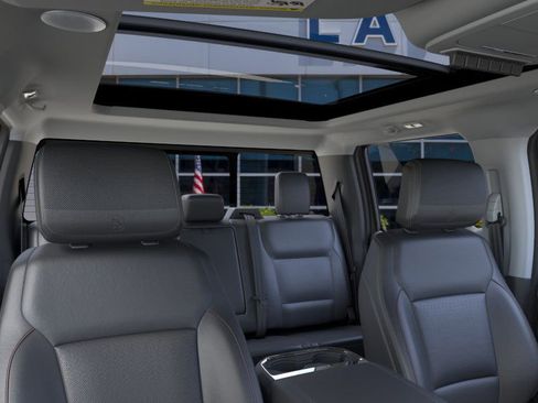 New 2026 Ford F350 Lariat w/ Black Appearance Package image 22