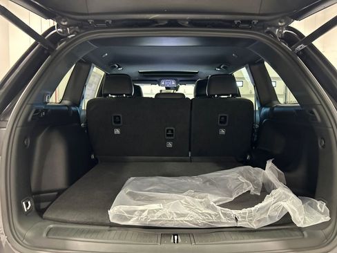 New 2026 Jeep Grand Cherokee Altitude image 34