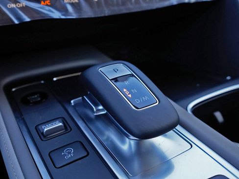 New 2026 INFINITI QX60 Luxe w/ Cargo Package AWD/4WD image 17