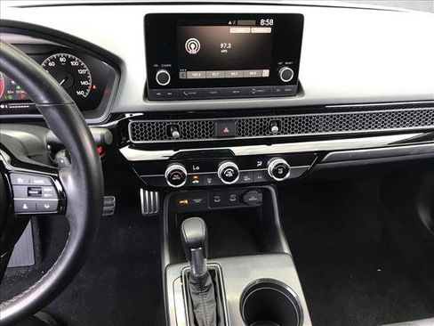Used 2025 Honda Civic Sport image 10