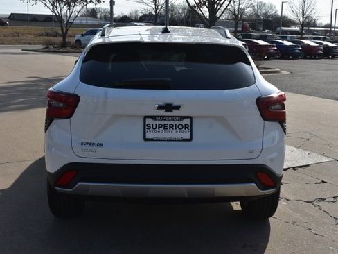 New 2026 Chevrolet Trax LT w/ Driver Confidence Package image 6