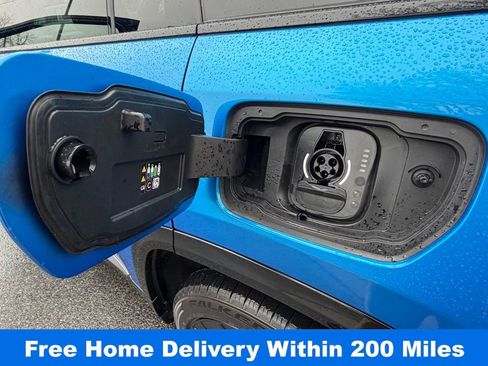 Used 2025 Jeep Wagoneer S Launch Edition image 16