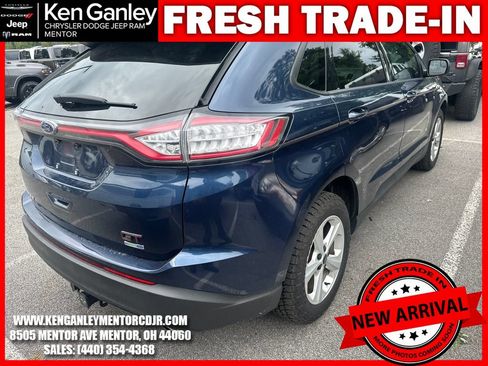 Used 2017 Ford Edge SE AWD/4WD image 9