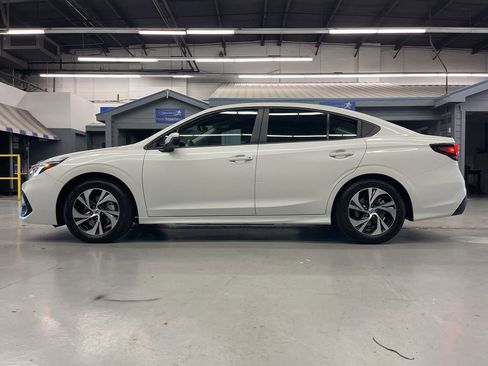 Certified 2025 Subaru Legacy Premium AWD/4WD image 4