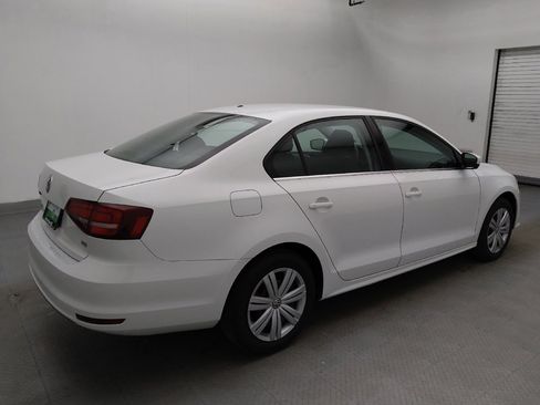 Used 2017 Volkswagen Jetta S image 10