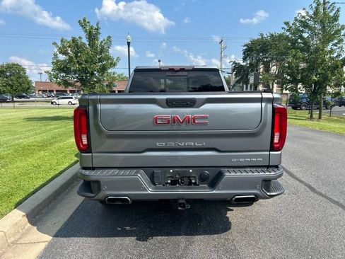 Used 2020 GMC Sierra 1500 Denali w/ Denali Ultimate Package AWD/4WD image 18