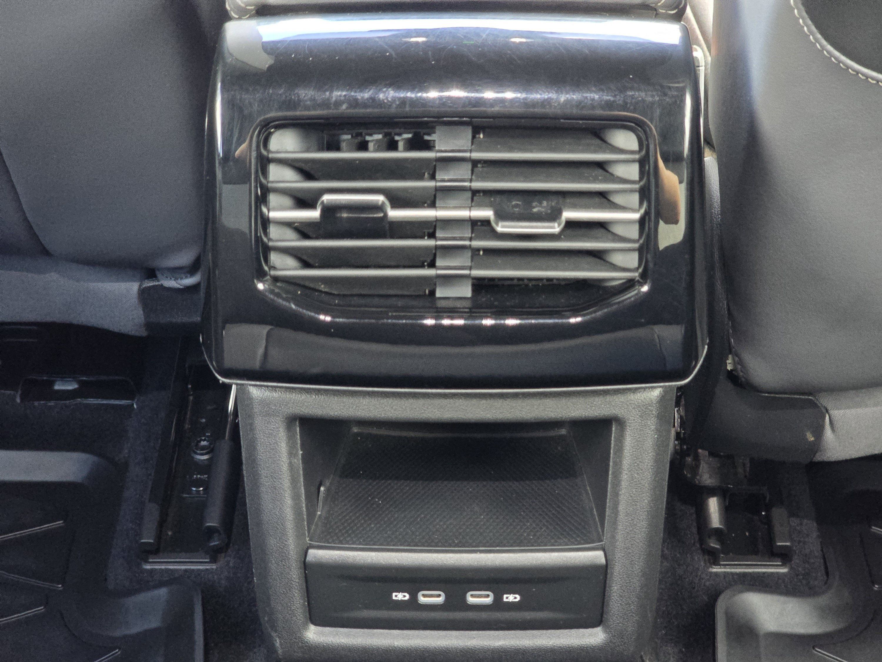 Used 2023 Volkswagen ID.4 Pro AWD/4WD image 27