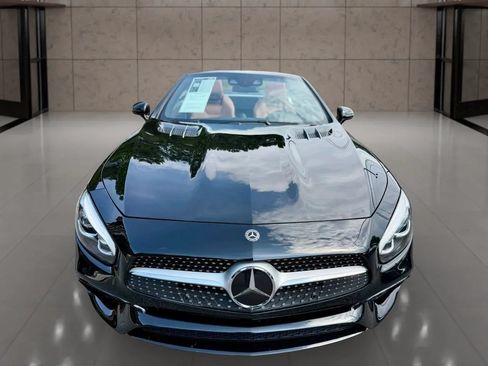 Used 2020 Mercedes-Benz SL 550 image 25