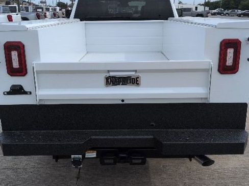 New 2026 GMC Sierra 2500 Pro w/ Convenience Package AWD/4WD image 5