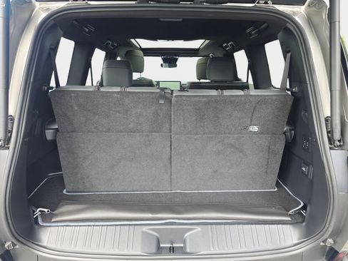 Used 2024 Lexus GX 550 AWD/4WD image 14