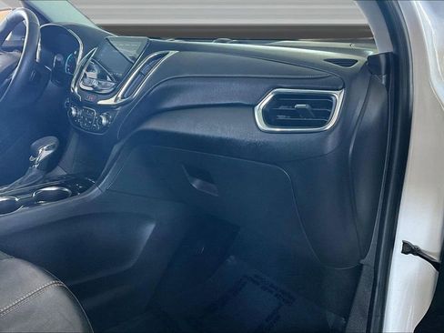 Used 2023 Chevrolet Equinox Premier AWD/4WD image 26