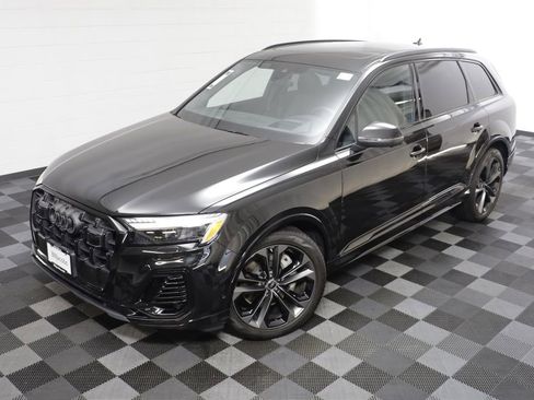 Used 2025 Audi Q7 3.0T Prestige AWD/4WD image 2