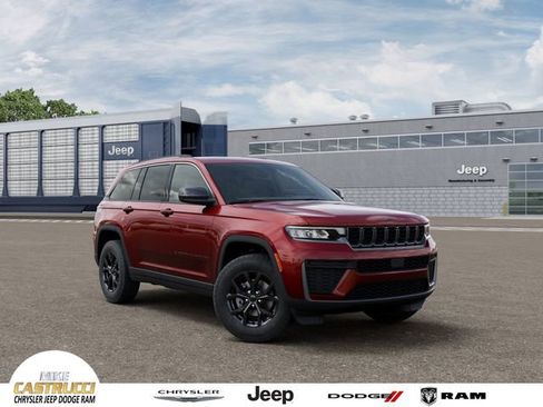 New 2026 Jeep Grand Cherokee Altitude image 1