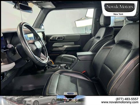 Used 2022 Ford Bronco Badlands AWD/4WD image 13