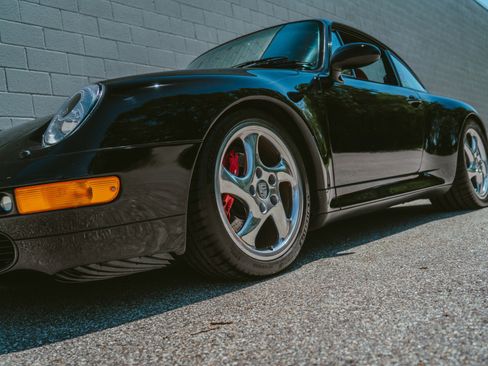 Used 1998 Porsche 911 Carrera S RWD image 12