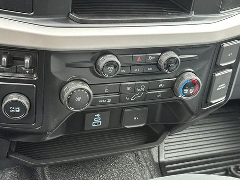 New 2026 Ford F450 XL w/ XL Chrome Package RWD image 18
