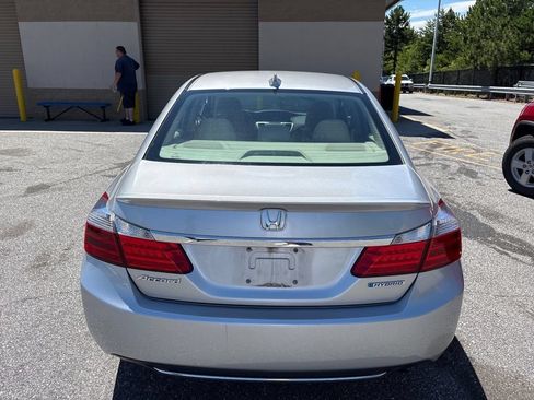 Used 2014 Honda Accord Hybrid Sedan image 11