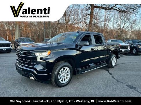 Used 2023 Chevrolet Silverado 1500 RST image 1