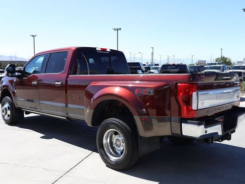 Used 2017 Ford F350 King Ranch w/ King Ranch Ultimate Package AWD/4WD image 4