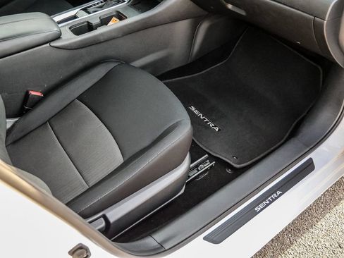 Used 2025 Nissan Sentra SV w/ Trunk Package FWD image 13