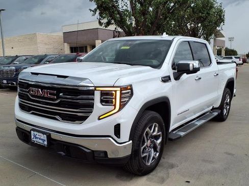 New 2026 GMC Sierra 1500 SLT image 27